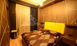 Daire 100 m² Daire - Zuraba Gorgiladze, Batumi, Gürcistan