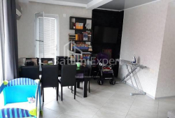 Daire 6-oda 110 m² - Ivane Javakhishvili, Batumi