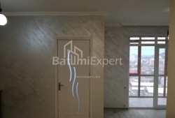 Daire 3-oda 80 m² - Petra Melikişvili, Batumi