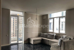 Daire 2-oda 81 m² - Yurievskaya, Batumi