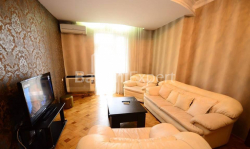 Daire 4-oda 95 m² - Niko Pirosmani, Batumi