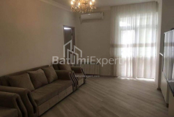 Daire 3-oda 80 m² - Yurievskaya, Batumi