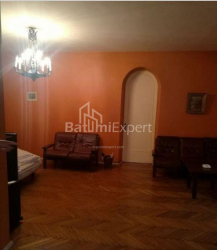 Daire 4-oda 151 m² - Rustaveli, Batumi