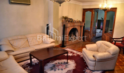 Daire 6-oda 140 m² - Yurievskaya, Batumi