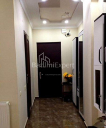 Daire 77 m² Daire - Şalva Inasaridze, Batumi, Gürcistan
