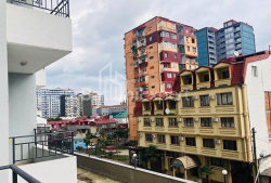 Daire 94 m² Daire - Yurievskaya, Batumi, Gürcistan