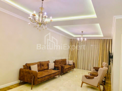 Daire 102 m² Daire - İlya Çavçavadze, Batumi, Gürcistan