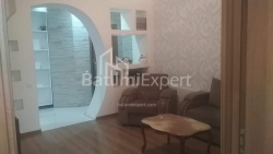 Daire 70 m² Daire - Şerif Khimshiashvili, Batumi, Gürcistan