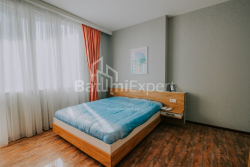 Daire 73.1 m² Daire - Şerif Khimshiashvili, Batumi, Gürcistan