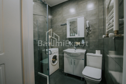 Daire 73.1 m² Daire - Şerif Khimshiashvili, Batumi, Gürcistan