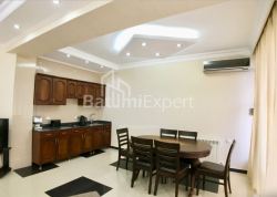 Daire 160 m² Daire - Zuraba Gorgiladze, Batumi, Gürcistan