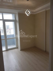 Daire 44 m² Daire - Yusuf Kobaladze, Batumi, Gürcistan