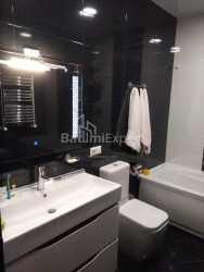 Daire 113 m² Daire - Şalva Inasaridze, Batumi, Gürcistan