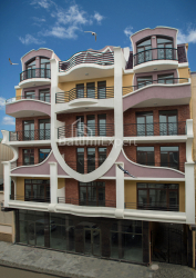 Daire 3-oda 96.4 m² - israfila jincharadze, Batumi