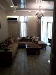 Daire 60 m² Daire - Zuraba Gorgiladze, Batumi, Gürcistan