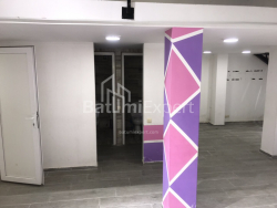 Ofis 2-oda 130 m² - Ekvtime Takaishvili, Batumi