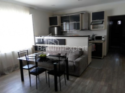 Daire 70 m² Daire - Şerif Khimshiashvili, Batumi, Gürcistan