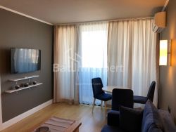Daire 2-oda 44 m² - Şerif Khimshiashvili, Batumi
