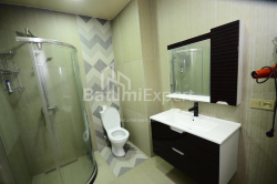 Daire 91 m² Daire - Zuraba Gorgiladze, Batumi, Gürcistan