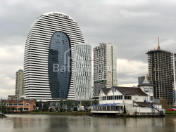 Daire 30.4 m² Daire - Şerif Khimshiashvili, Batumi, Gürcistan