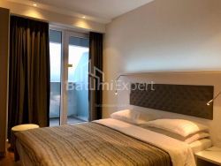 Daire 30.4 m² Daire - Şerif Khimshiashvili, Batumi, Gürcistan