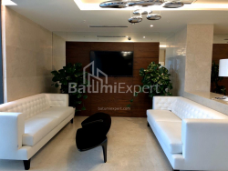 Daire 30.4 m² Daire - Şerif Khimshiashvili, Batumi, Gürcistan