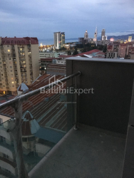 Daire 79 m² Daire - Zuraba Gorgiladze, Batumi, Gürcistan