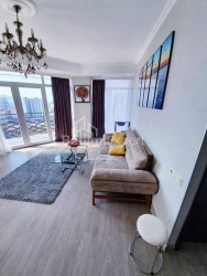 Daire 87 m² Daire - Selima Khimshiashvili, Batumi, Gürcistan