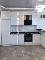 Daire 60 m² Daire - Şerif Khimshiashvili, Batumi, Gürcistan