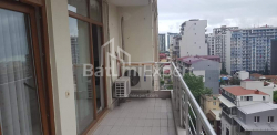 Daire 140 m² Daire - Selima Khimshiashvili, Batumi, Gürcistan