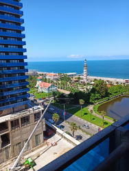 Daire 1-oda 30 m² - Şerif Khimshiashvili, Batumi