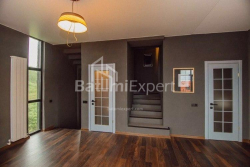 Mesken 280 m² Daire - havaalanı karayolu, Batumi, Gürcistan