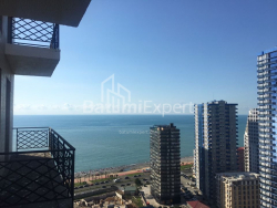 Daire 1-oda 35 m² - Lech ve Maria Kachinsky, Batumi
