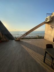Daire 250 m² Daire - Şerif Khimshiashvili, Batumi, Gürcistan
