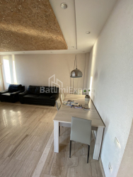 Daire 250 m² Daire - Şerif Khimshiashvili, Batumi, Gürcistan