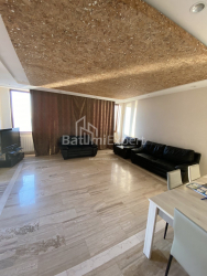 Daire 250 m² Daire - Şerif Khimshiashvili, Batumi, Gürcistan