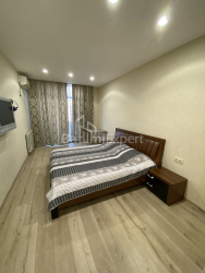Daire 250 m² Daire - Şerif Khimshiashvili, Batumi, Gürcistan