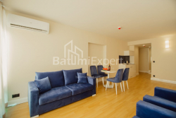Daire 78 m² Daire - Şerif Khimshiashvili, Batumi, Gürcistan