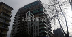 Daire 80 m² Daire - Zuraba Gorgiladze, Batumi, Gürcistan