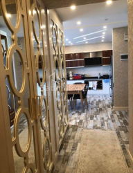 Daire 3-oda 95 m² - Lech ve Maria Kachinsky, Batumi