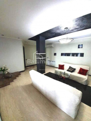 Daire 100 m² Daire - Zuraba Gorgiladze, Batumi, Gürcistan