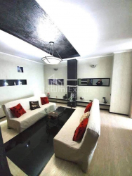 Daire 100 m² Daire - Zuraba Gorgiladze, Batumi, Gürcistan