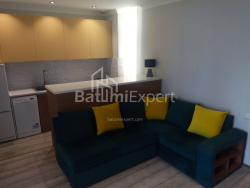 Daire 2-oda 42.3 m² - Lech ve Maria Kachinsky, Batumi