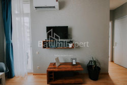 Daire 2-oda 72 m² - Şerif Khimshiashvili, Batumi