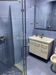 Daire 80 m² Daire - Şalva Inasaridze, Batumi, Gürcistan