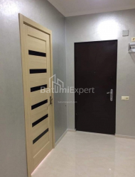 Daire 101.4 m² Daire - Ahalgazrdoba, Makhinjauri, Gürcistan