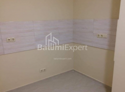 Daire 101.4 m² Daire - Ahalgazrdoba, Makhinjauri, Gürcistan