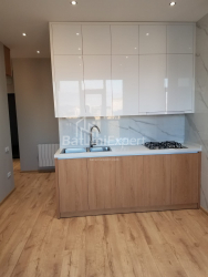 Daire 59.5 m² Daire - Şerif Khimshiashvili, Batumi, Gürcistan