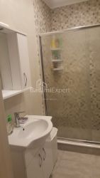 Daire 80 m² Daire - Zuraba Gorgiladze, Batumi, Gürcistan
