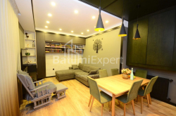 Daire 98 m² Daire - Zuraba Gorgiladze, Batumi, Gürcistan